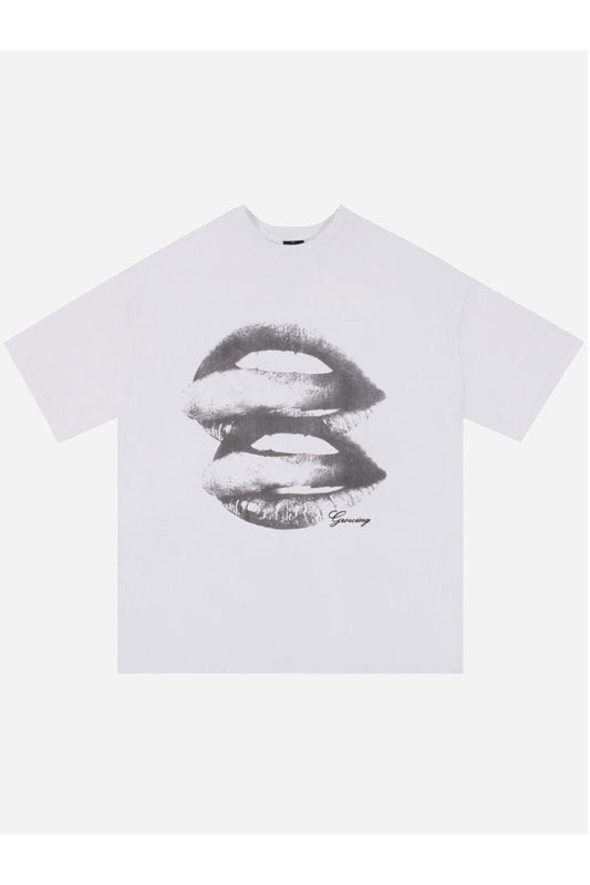 T Shirt With Lips Print