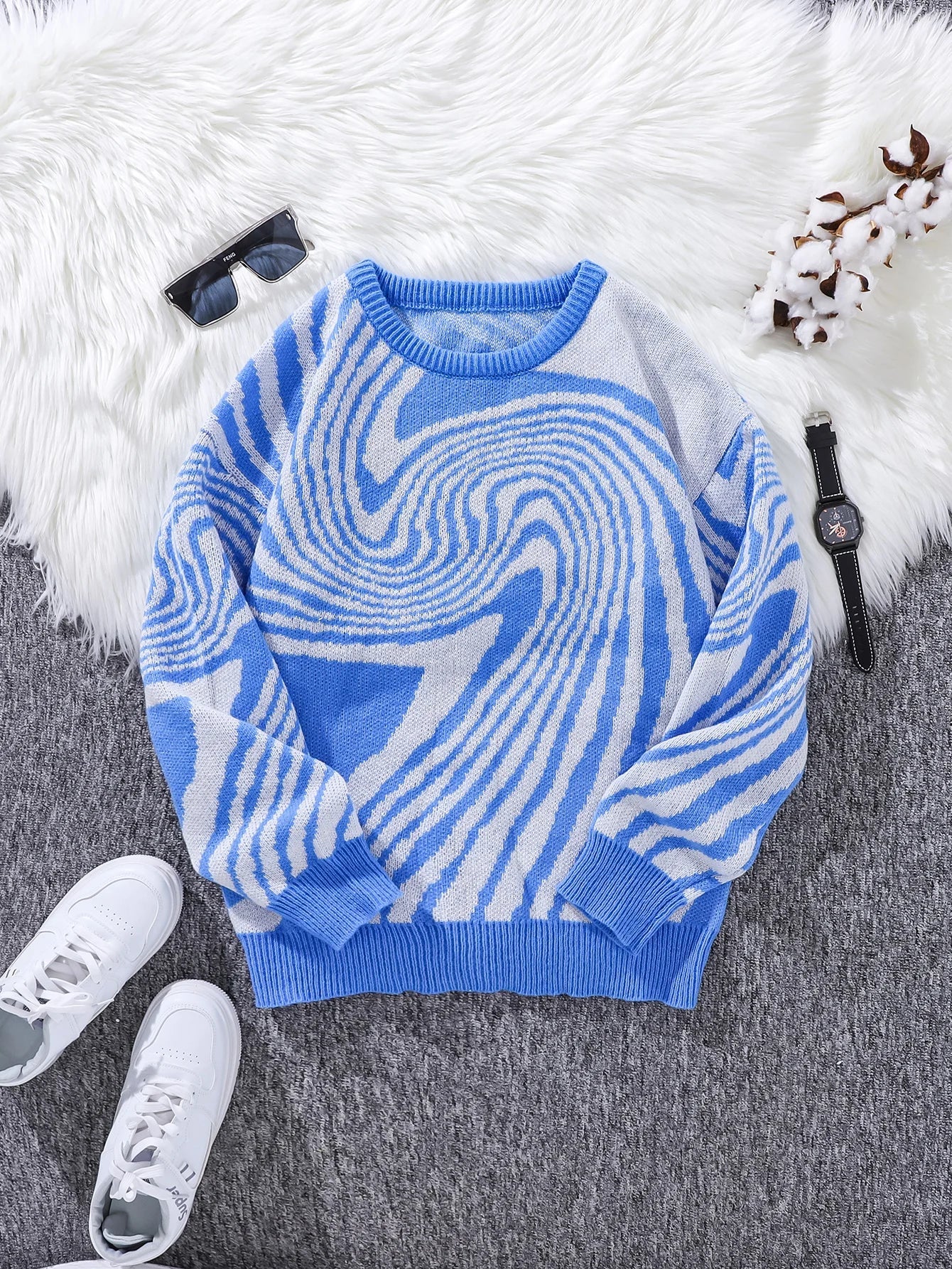 Graphic Swirl Knitted Sweater